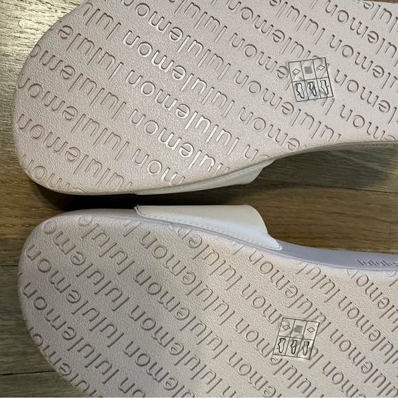 Lululemon Restfeel blush pink slides - Picture 3 of 4